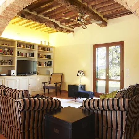Marae Villa *